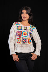 Blusa Tejida a Crochet con Diseño de Flores