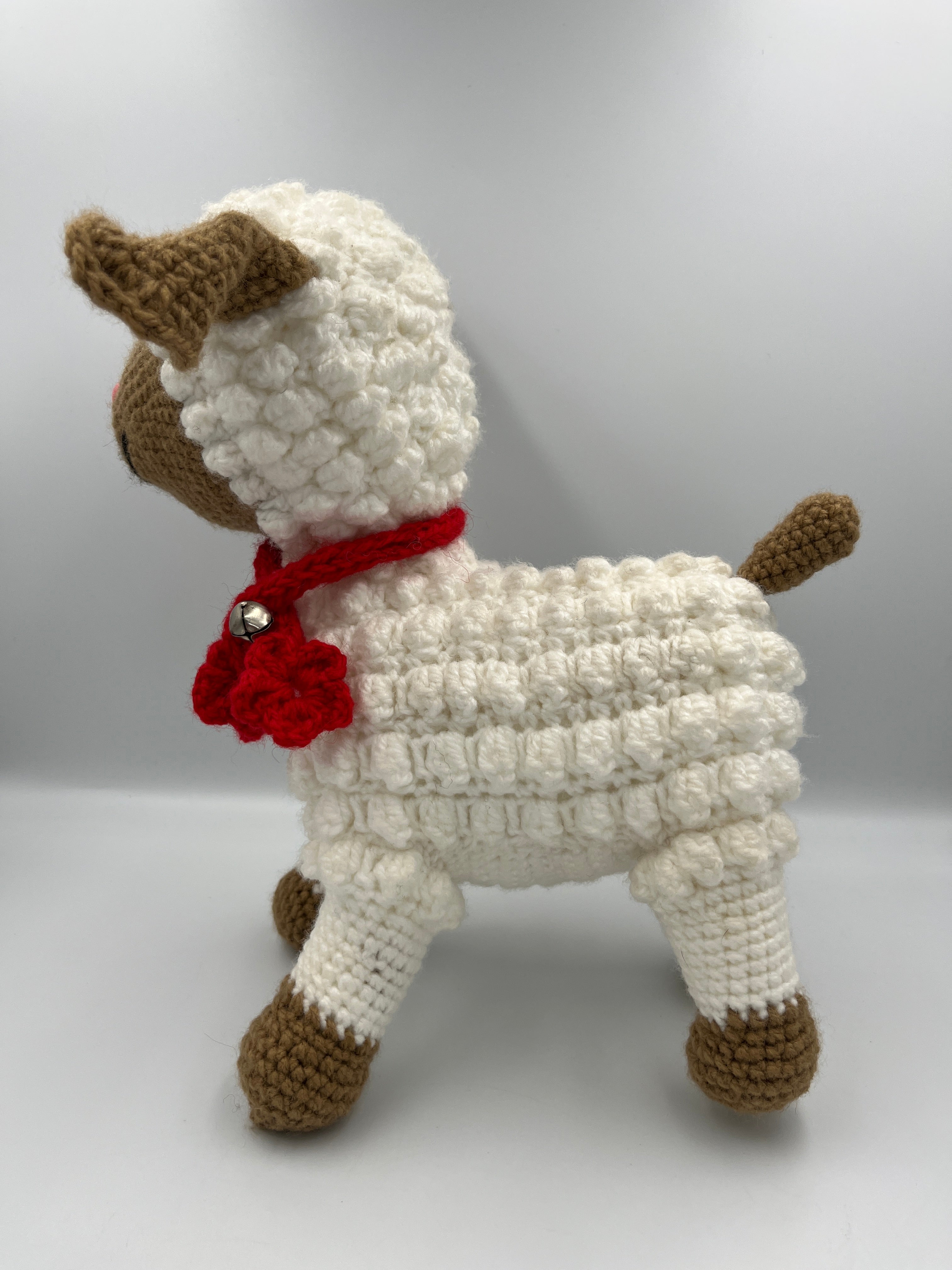 Oveja Amigurumi Tejida a Mano en Algodón