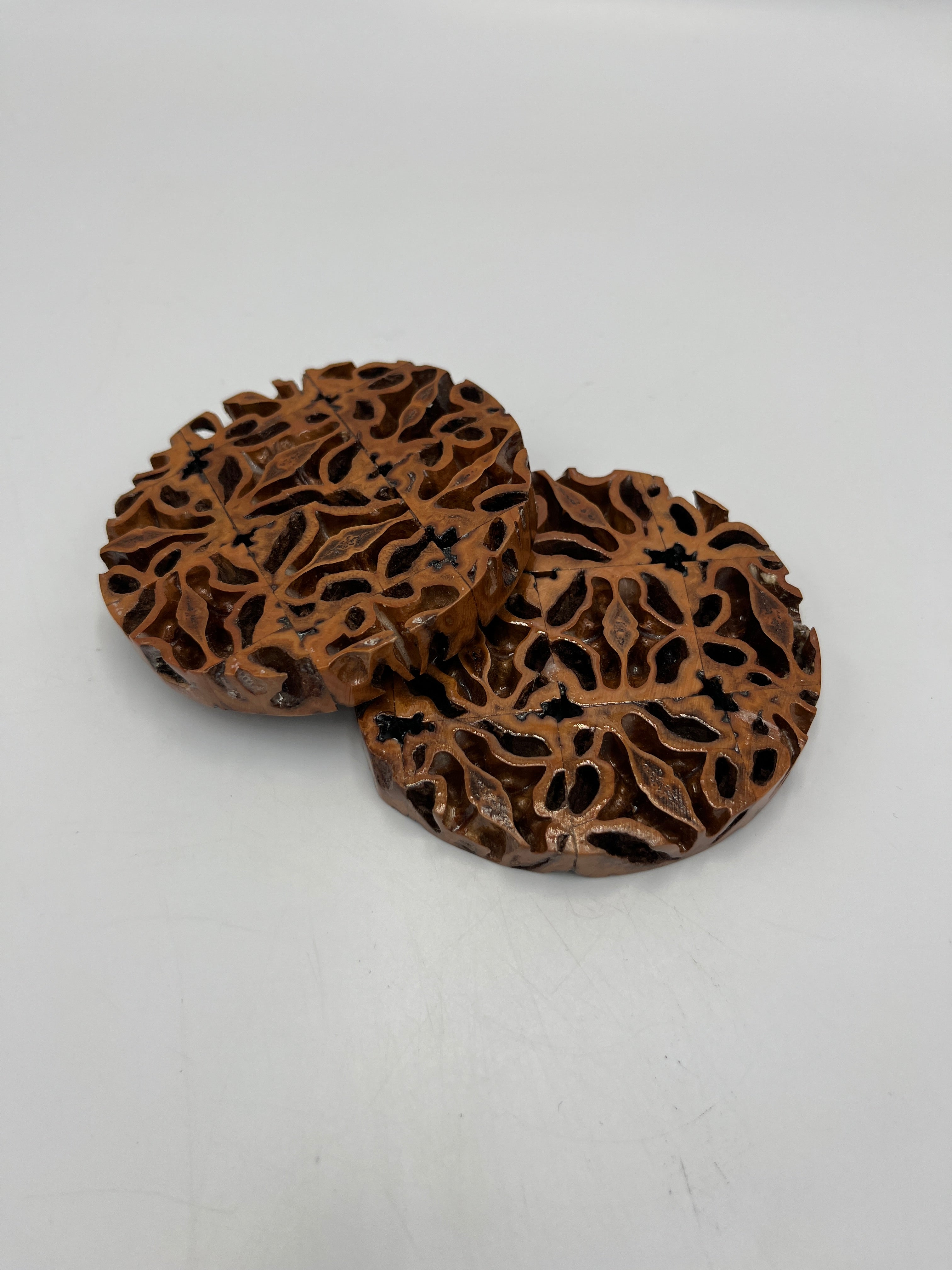 Posavasos Artesanal de Nogal