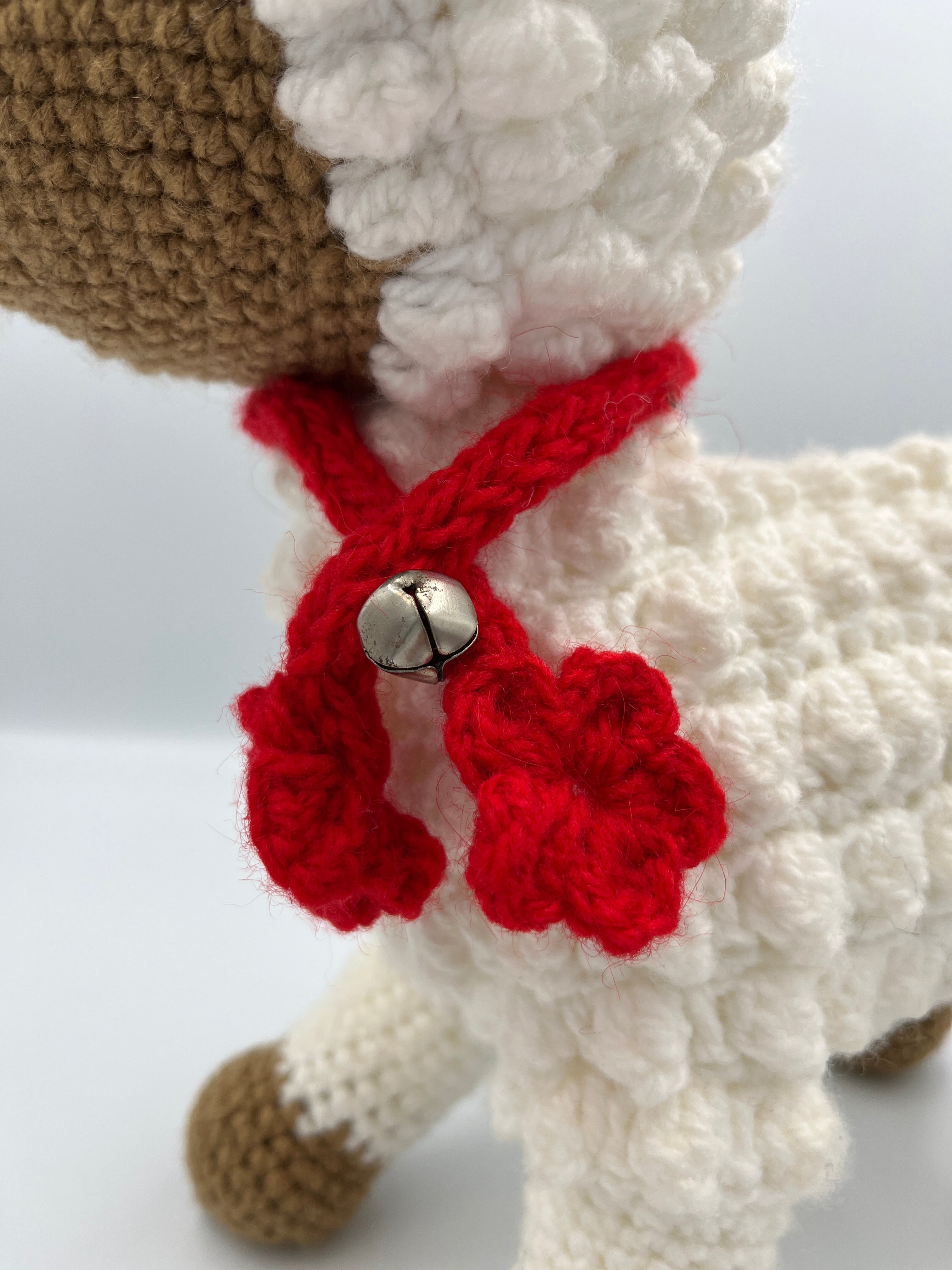 Oveja Amigurumi Tejida a Mano en Algodón