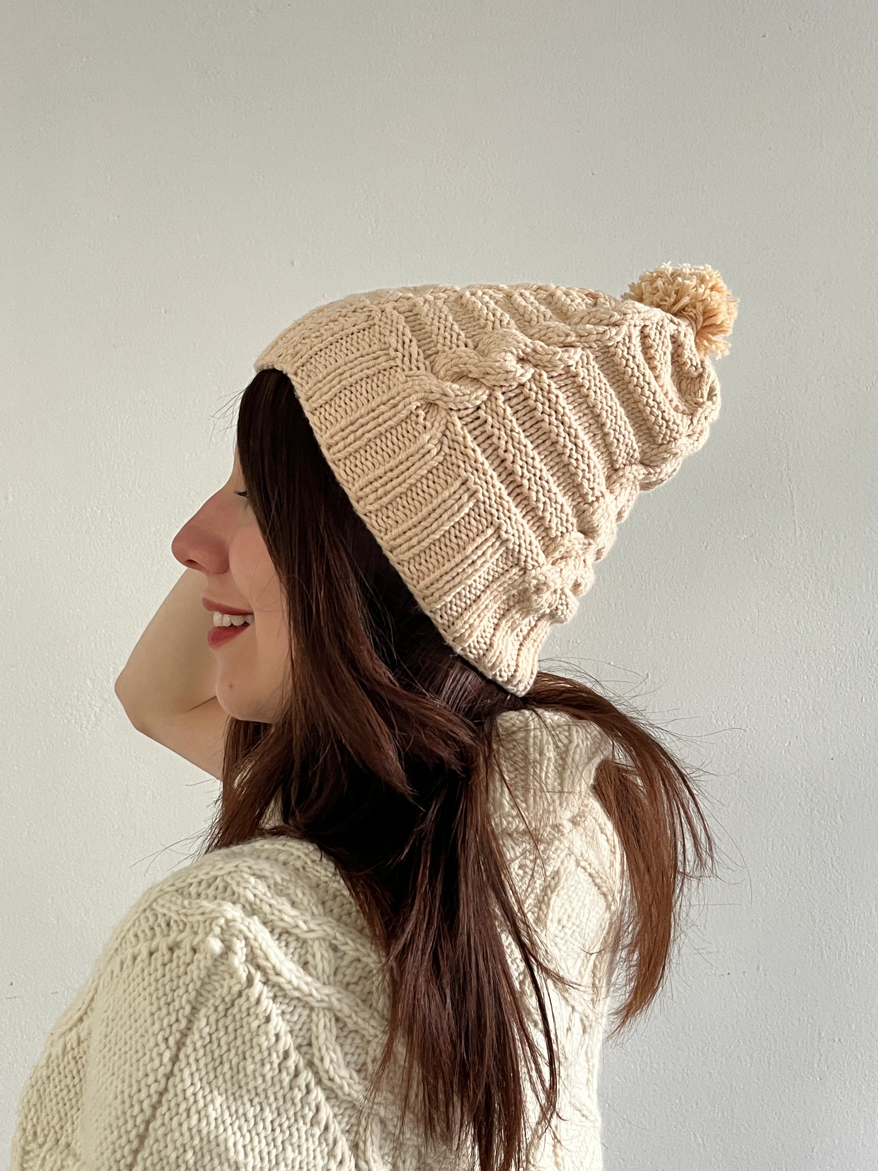 Hand-Knitted Hat with Braid Design – Beige Cotton Yarn
