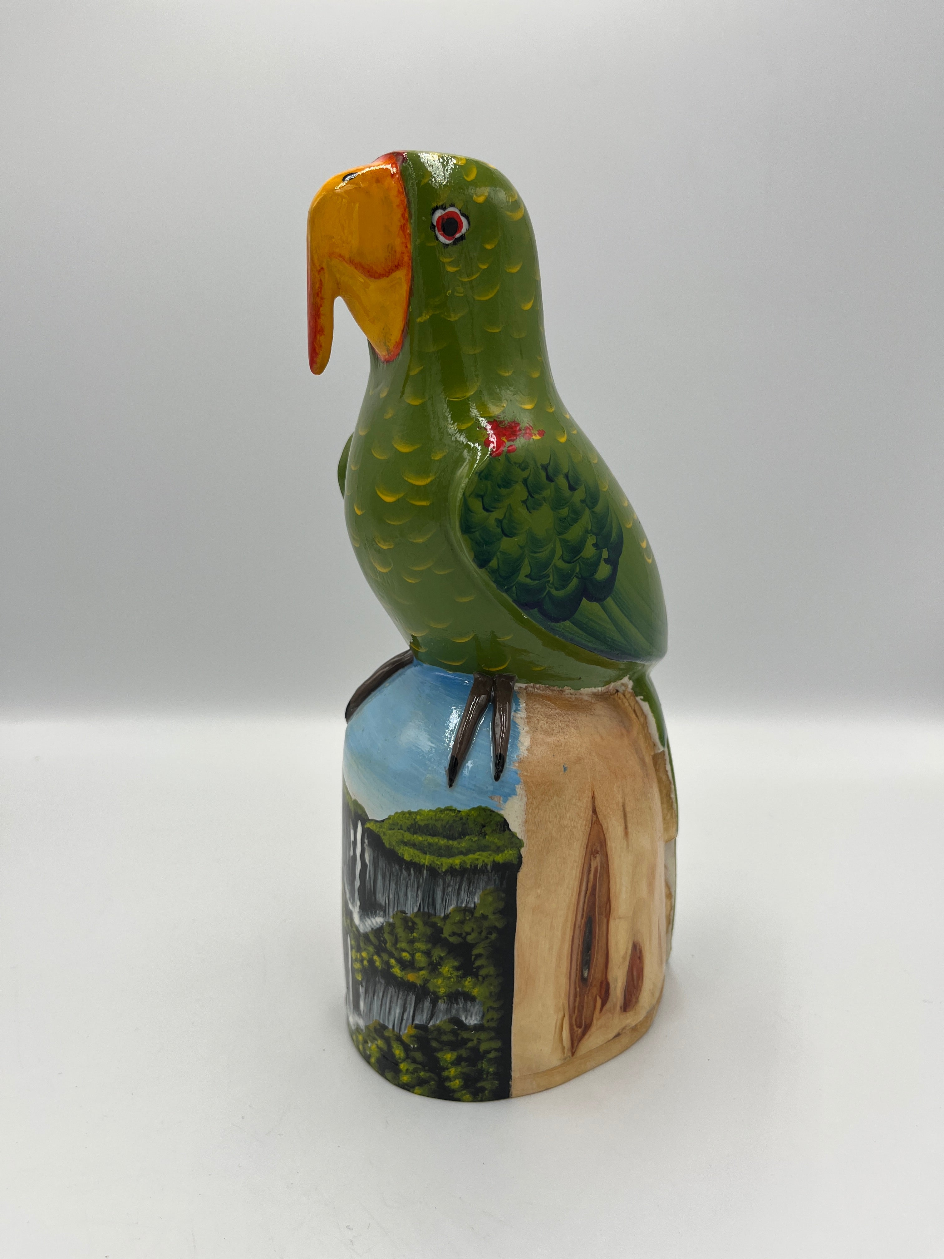 Alcancía de Madera en Diseño de Loro – Pintado a Mano