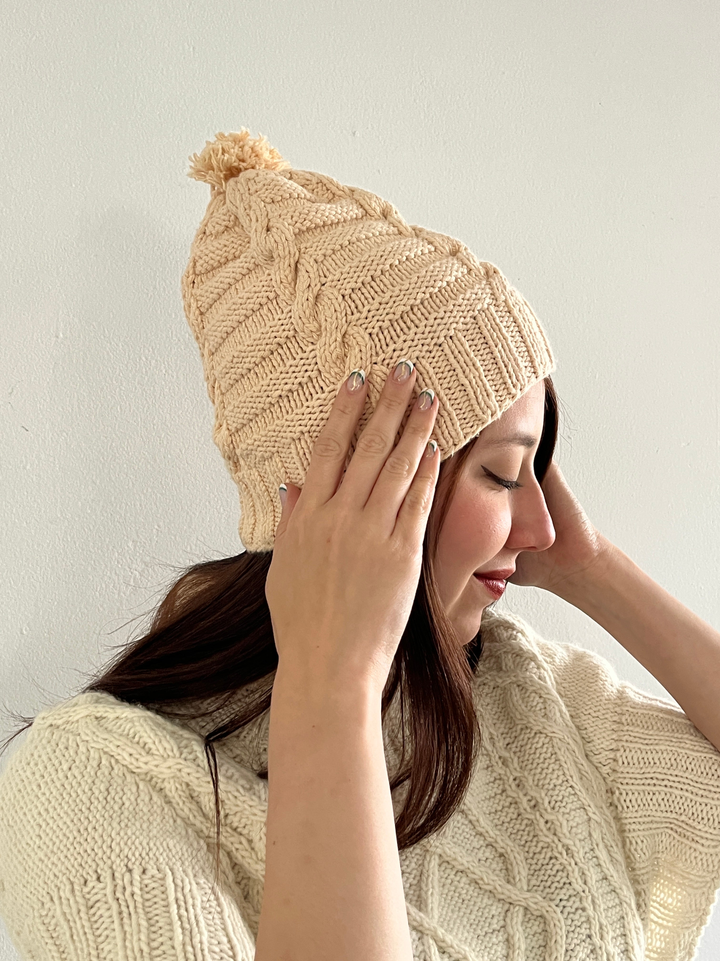 Hand-Knitted Hat with Braid Design – Beige Cotton Yarn