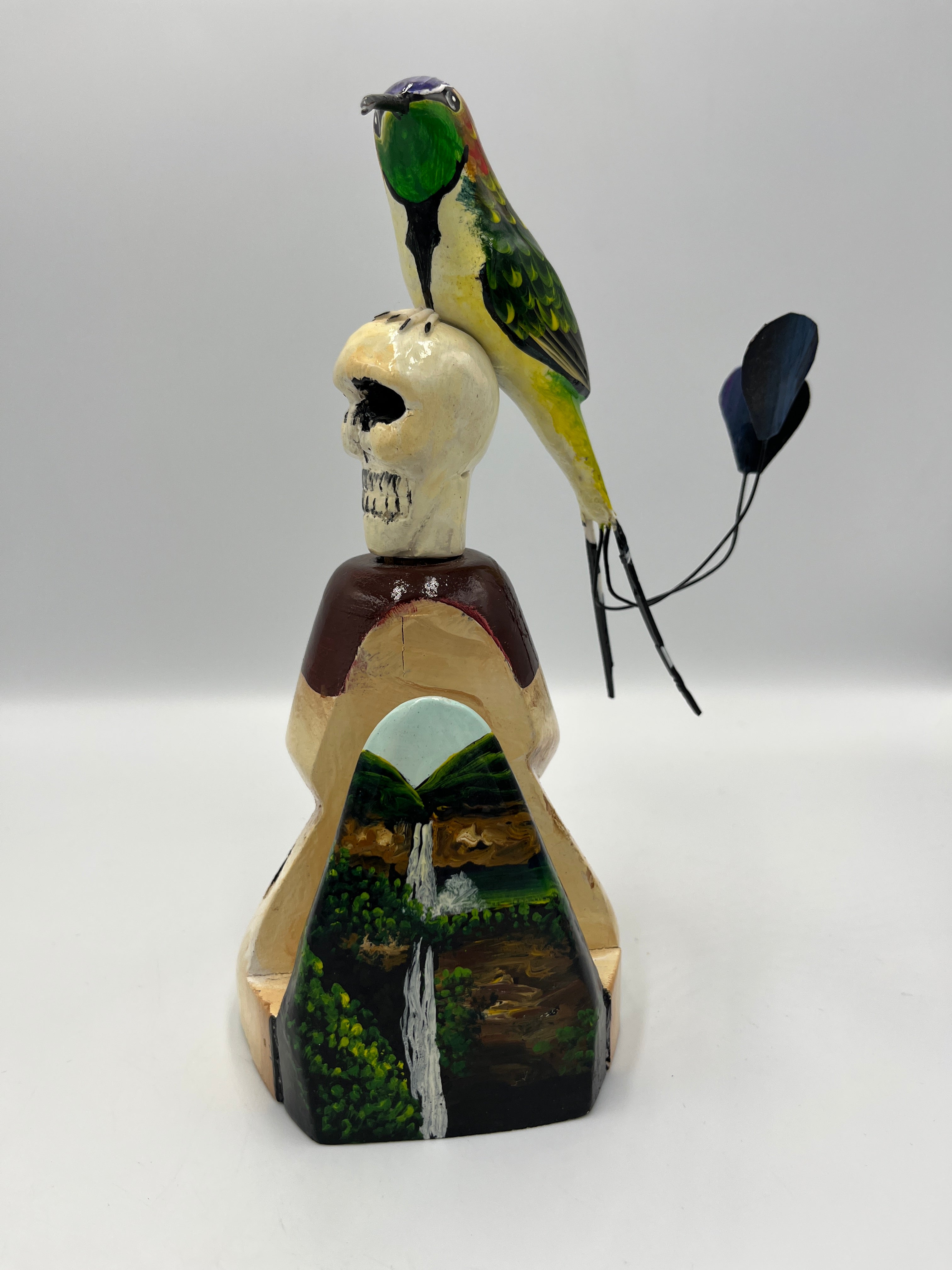 Portalápicero Karajía con Colibrí en Madera