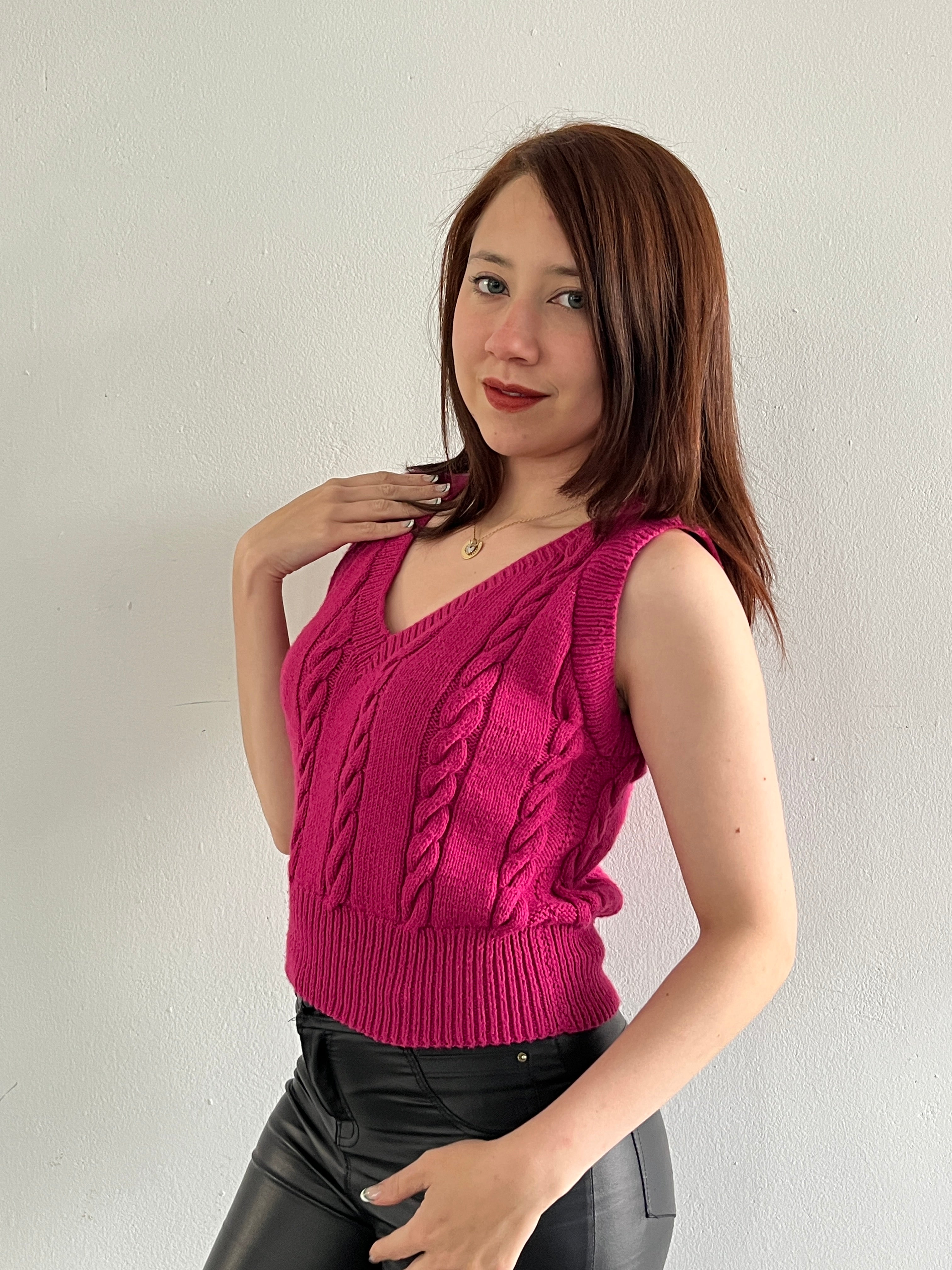 Knitted Vest with Diamond Design – Fuchsia V-Neck