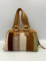 Cartera de Mano de Lana de Oveja con Franjas en Blanco, Marrón y Verde – Tejido Artesanal