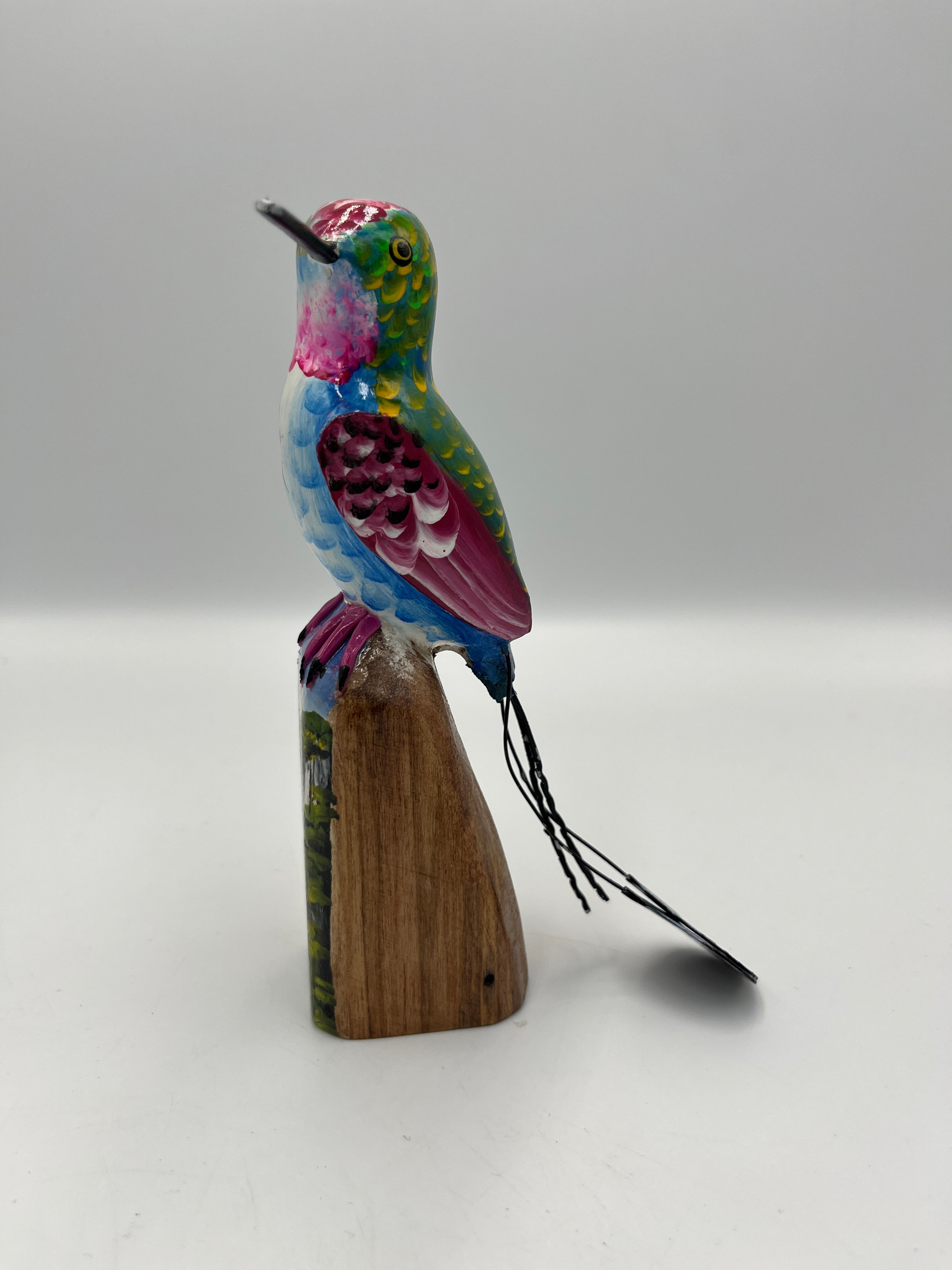 Colibrí de Madera Decorativo – Pintado a Mano