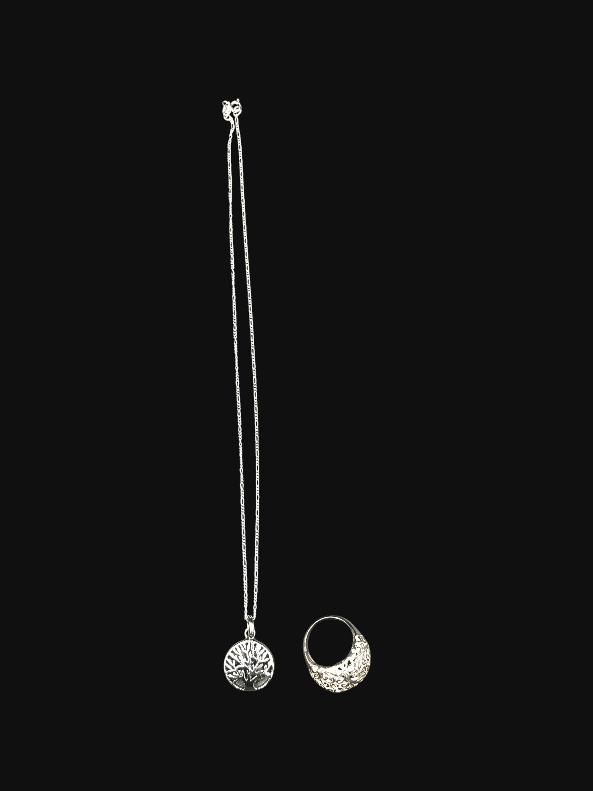 Necklace and ring with tree of life pendant in 950 silver