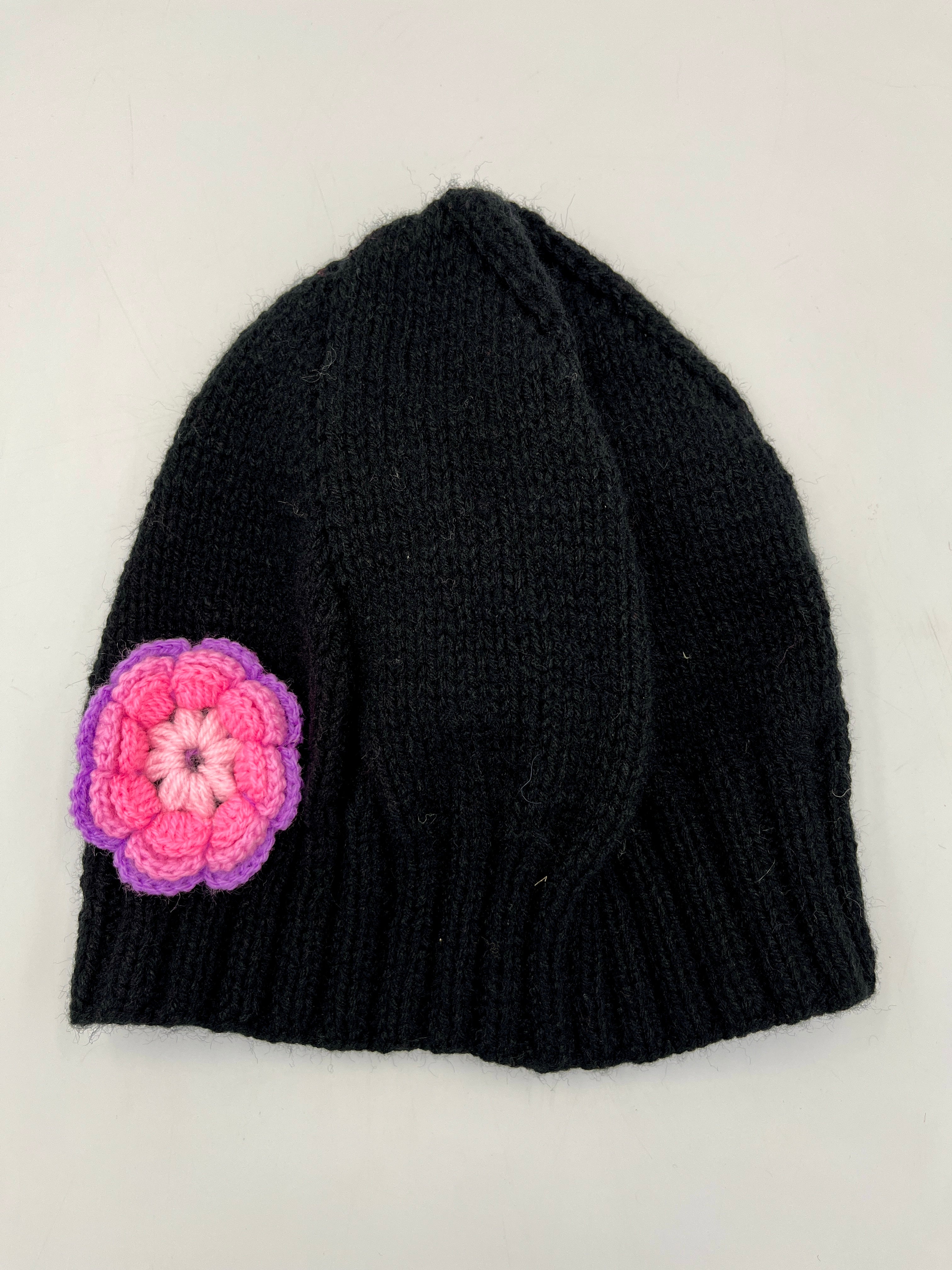 Black Hat with Pink Flower – Anti-Allergic Hand-Knitted Yarn
