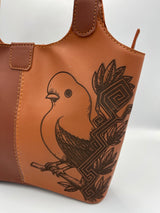 Cartera de Bio-Cuero con Diseño Gallito de las Rocas